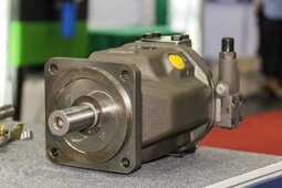 Эксплуатация и ремонт гидравлического масла Hitachi ZX200 и Влияние на систему